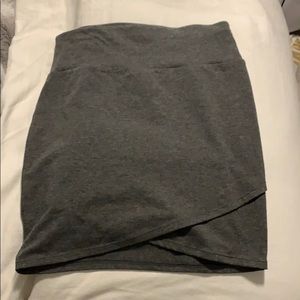 Gray pencil skirt
